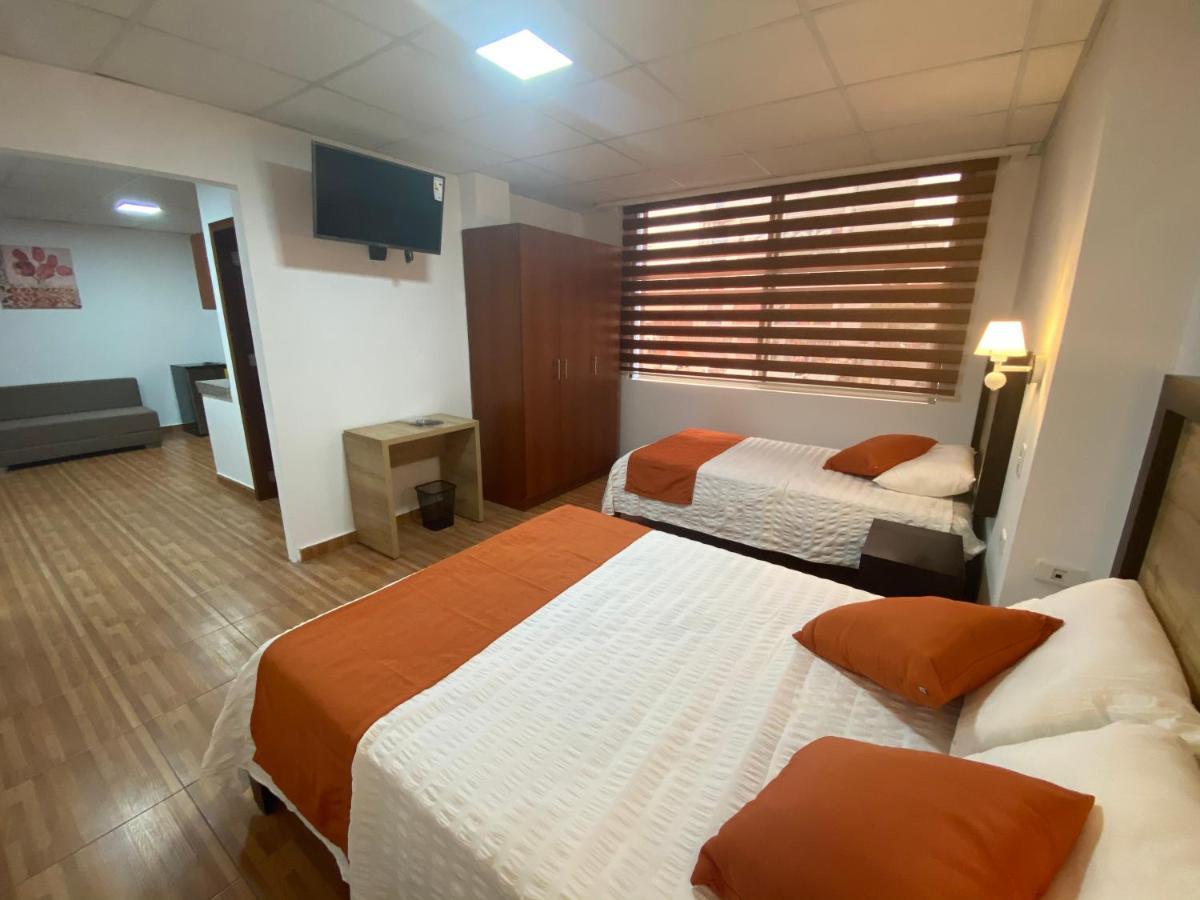 Torre Alba Apart otel Santo Domingo de los Colorados Dış mekan fotoğraf