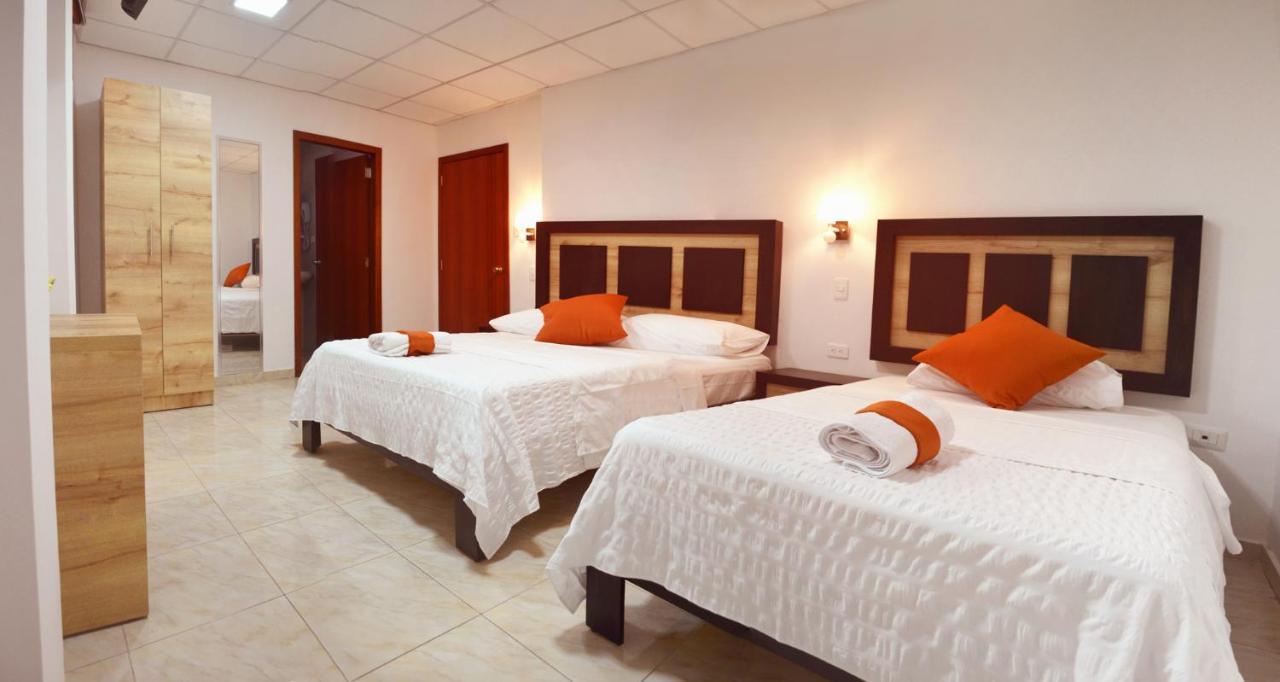 Torre Alba Apart otel Santo Domingo de los Colorados Dış mekan fotoğraf