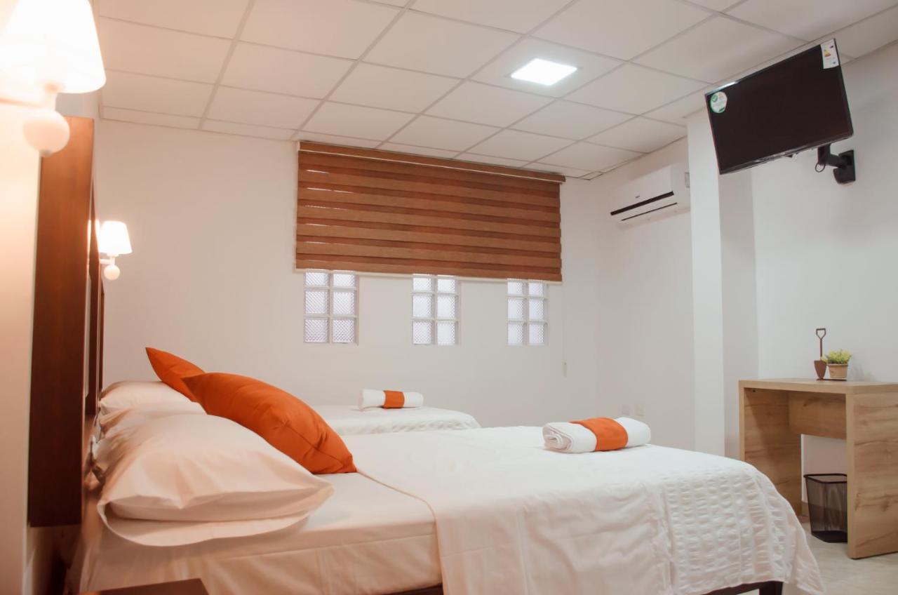 Torre Alba Apart otel Santo Domingo de los Colorados Dış mekan fotoğraf