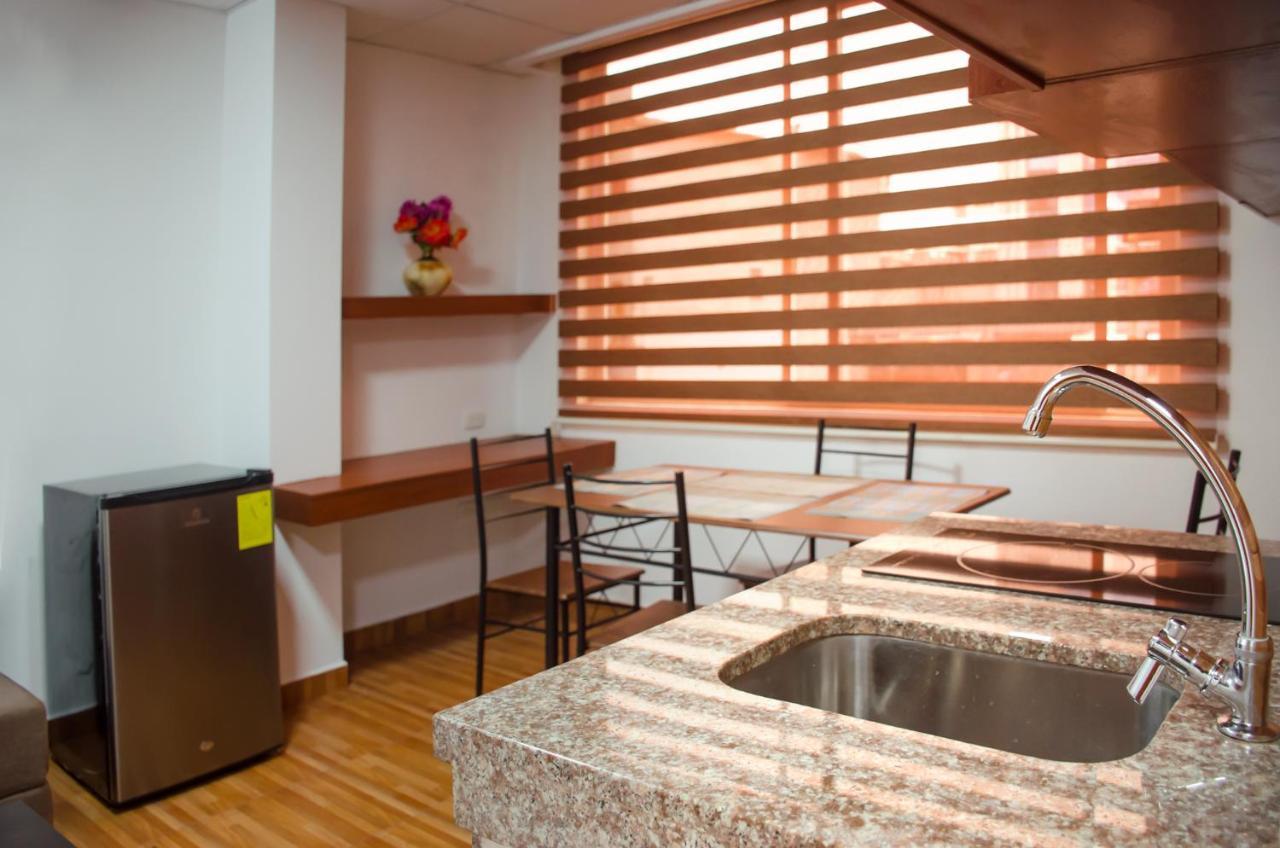 Torre Alba Apart otel Santo Domingo de los Colorados Dış mekan fotoğraf