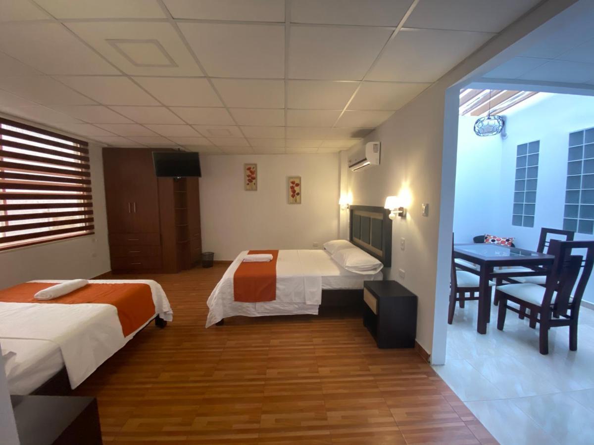 Torre Alba Apart otel Santo Domingo de los Colorados Dış mekan fotoğraf