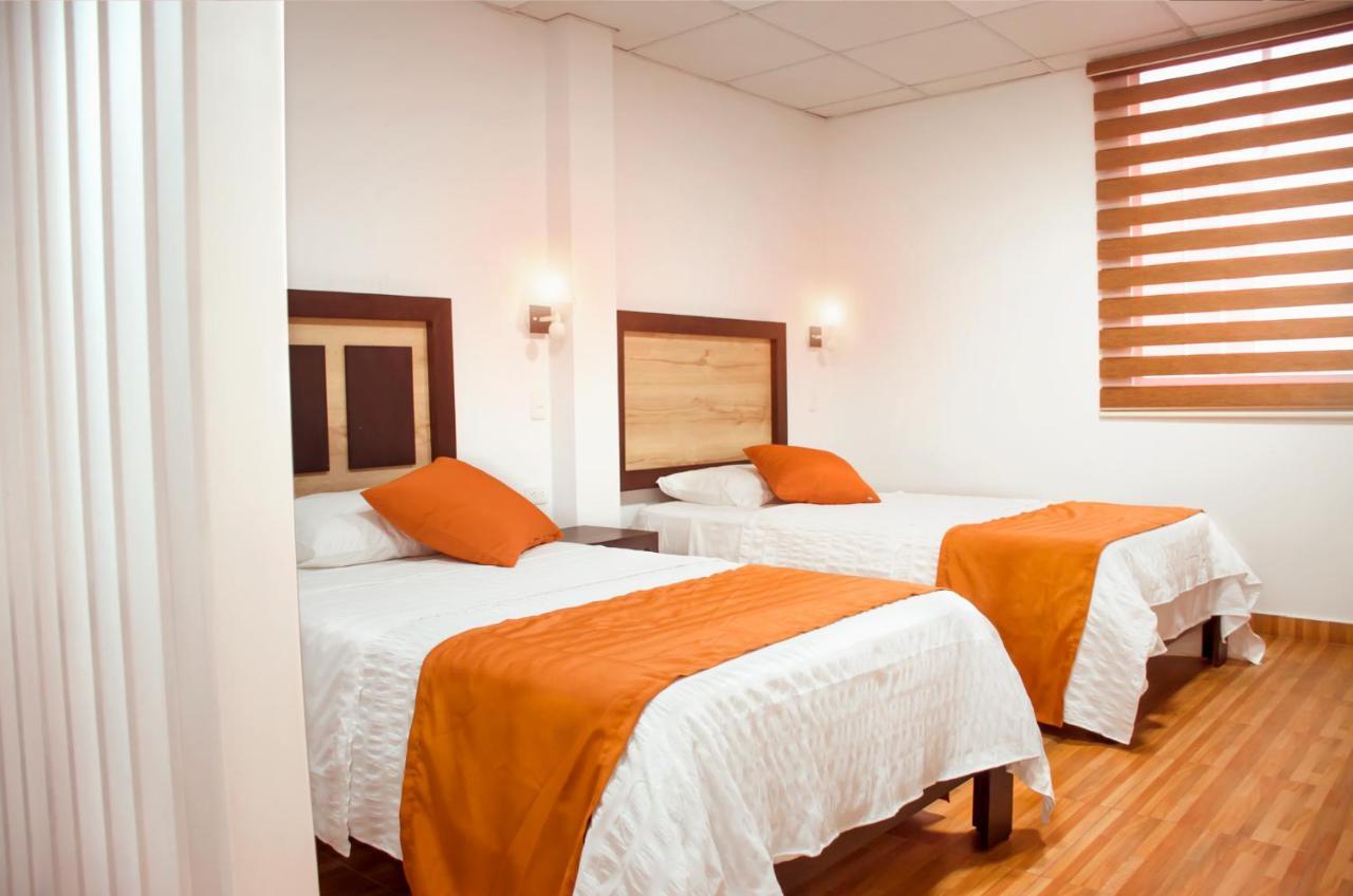 Torre Alba Apart otel Santo Domingo de los Colorados Dış mekan fotoğraf